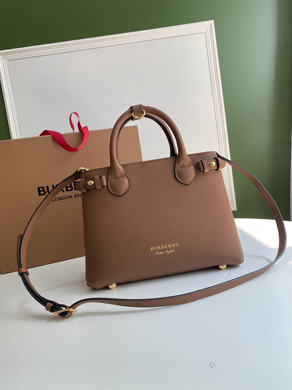 MC-Burberry-033