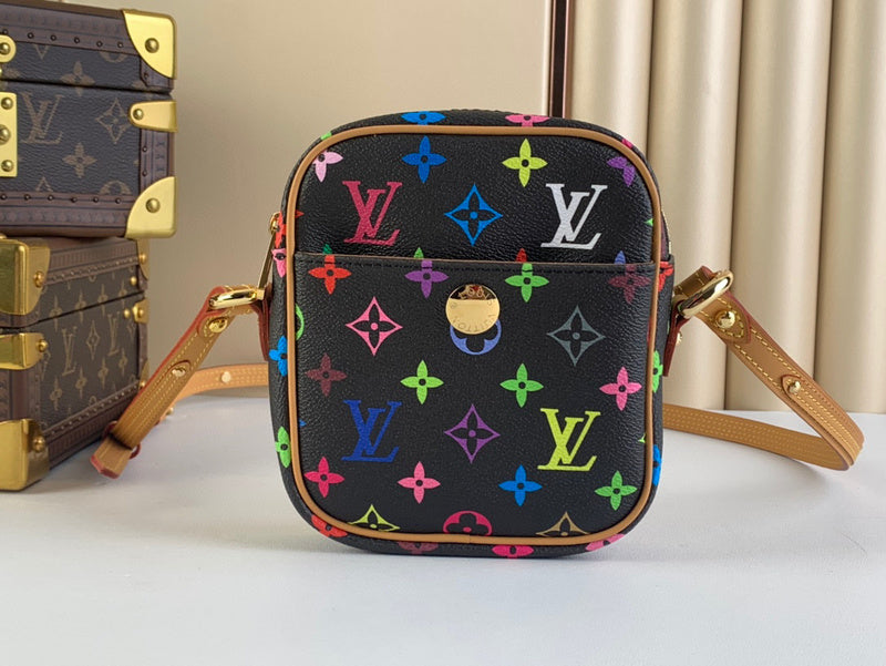 MC-LV-Bags-288