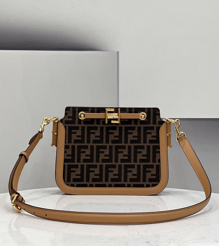 MC-FENDI-273