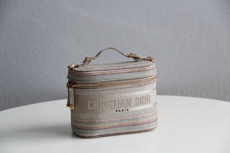 MC-Christian Dior-253