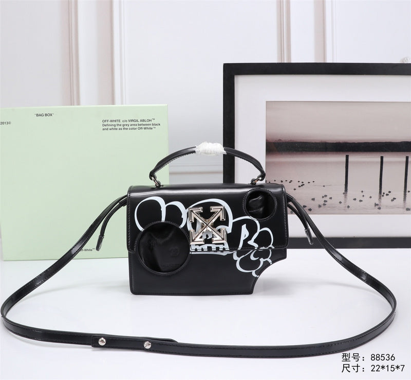 MC-OFF White-036