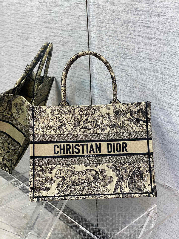 MC-Christian Dior-271