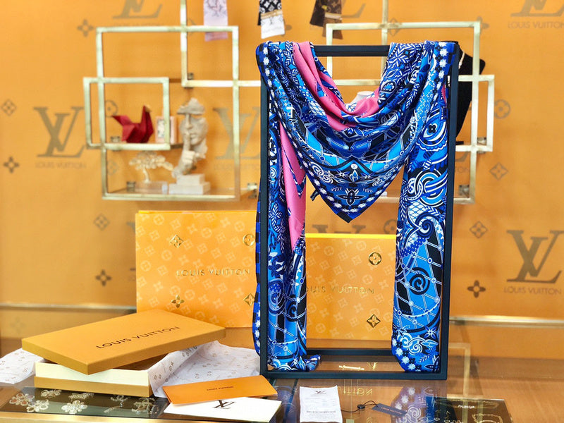MC-Scarfs-099