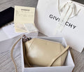 MC-GIVENCHY-043