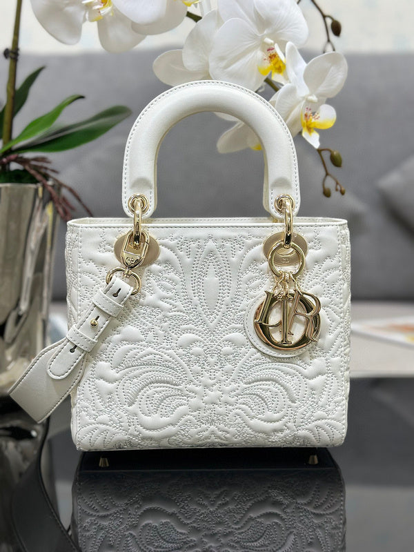 MC-Christian Dior-293