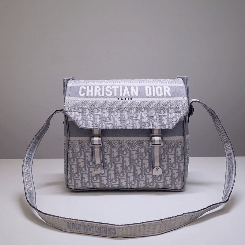 MC-Christian Dior-301