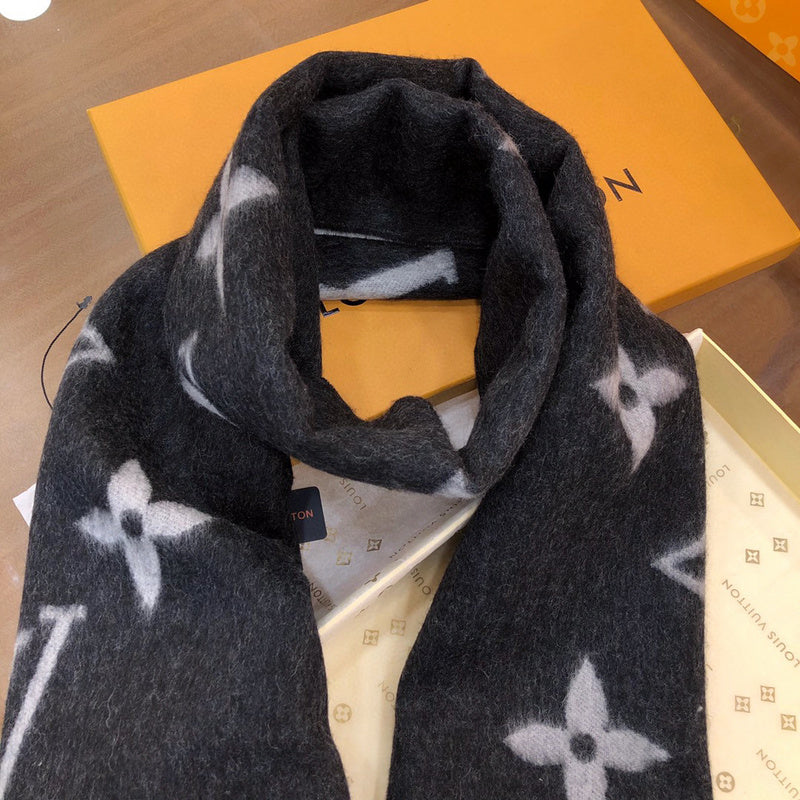 MC-Scarfs-104