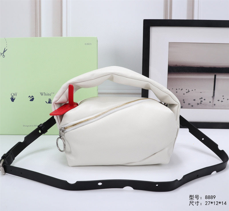 MC-OFF White-041