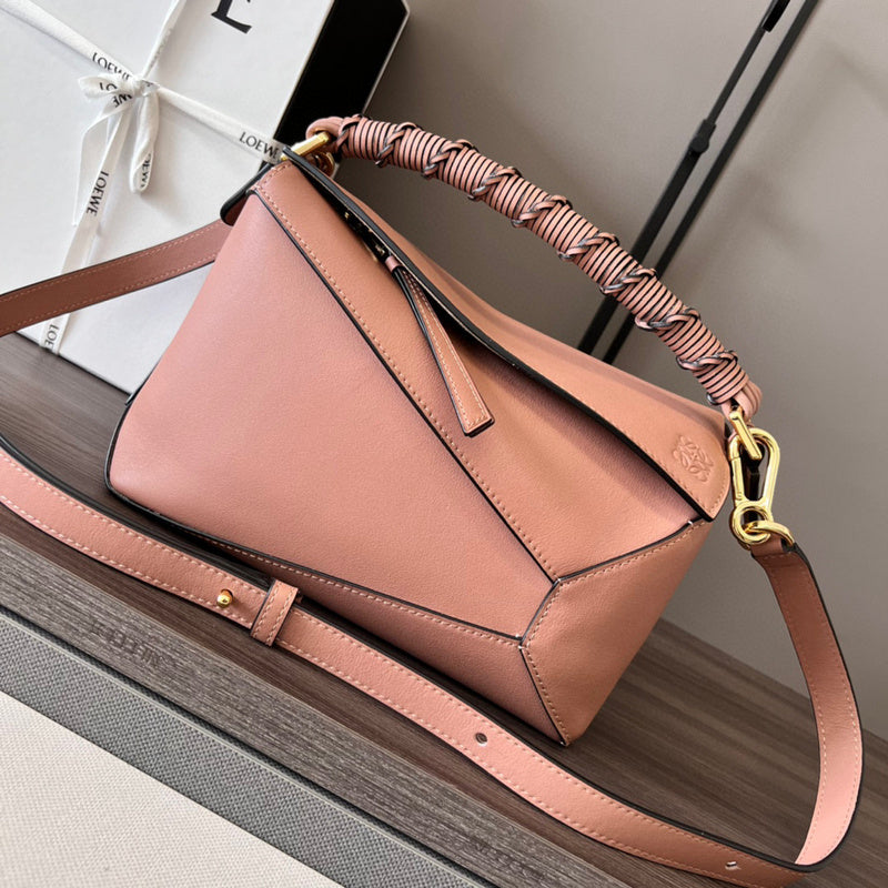 MC-Loewe-075