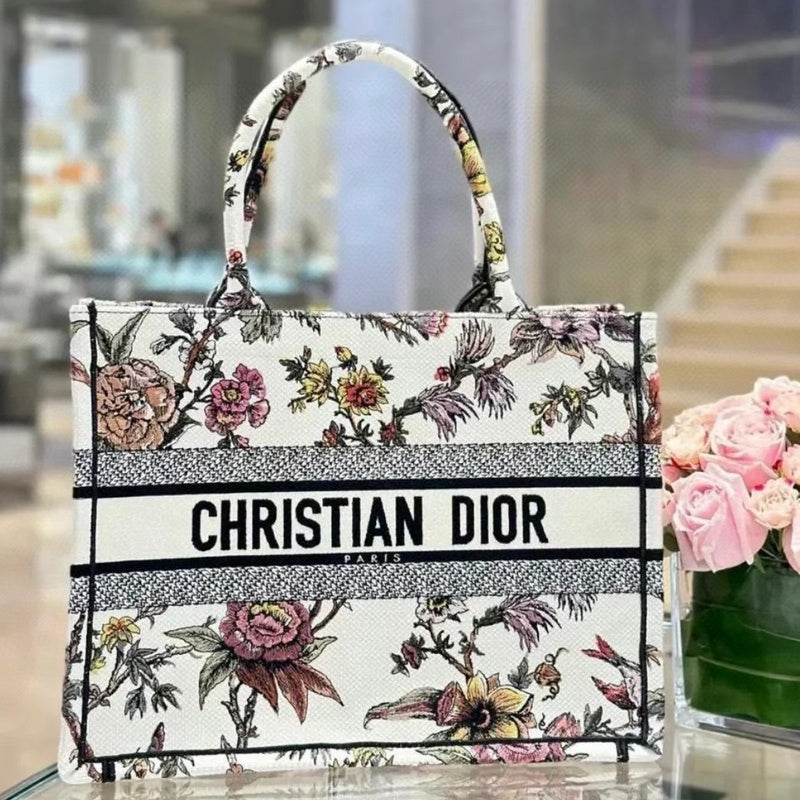 MC-Christian Dior-305