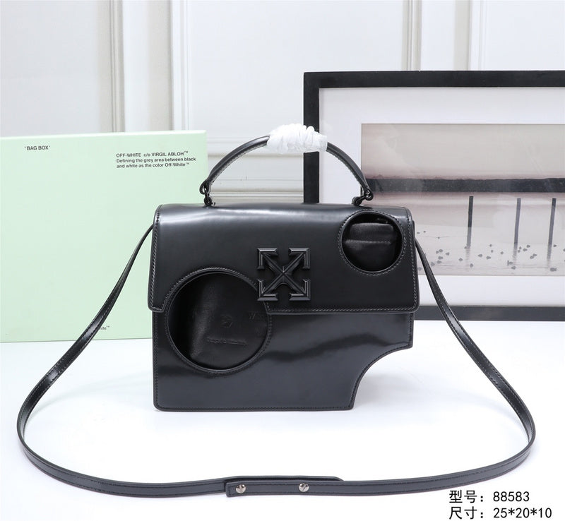 MC-OFF White-043