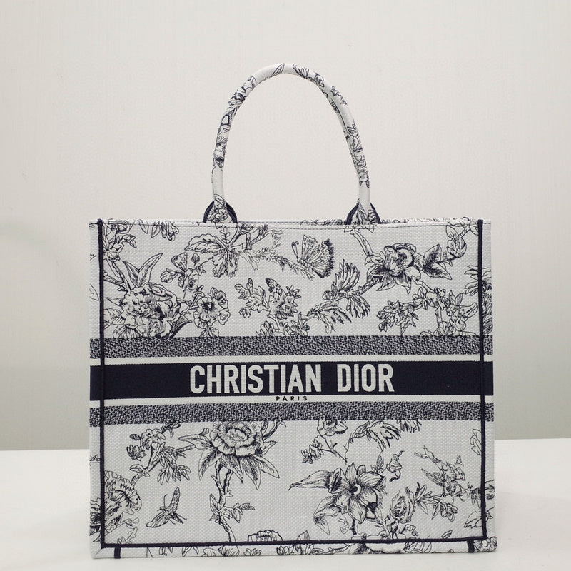 MC-Christian Dior-318