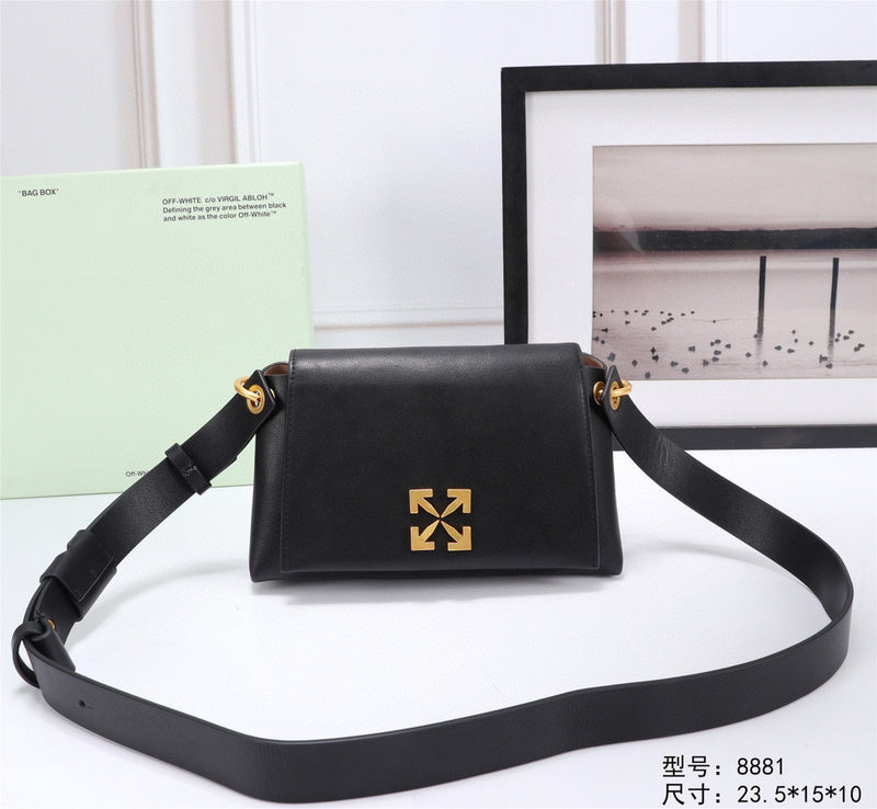 MC-OFF White-051