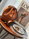 MC-Loewe-086