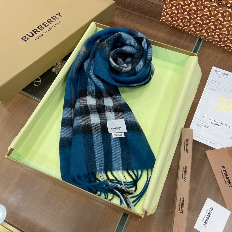 MC-Scarfs-129