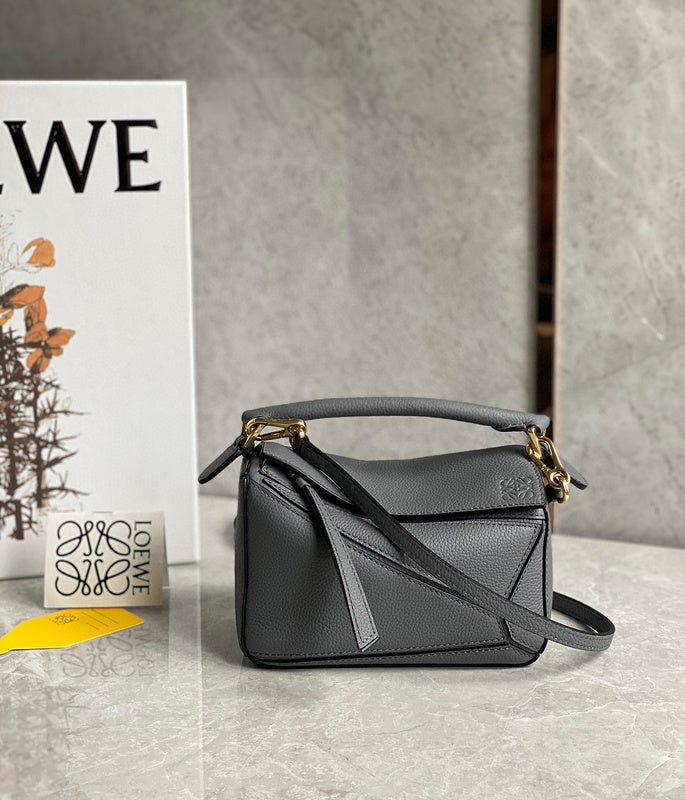 MC-Loewe-088