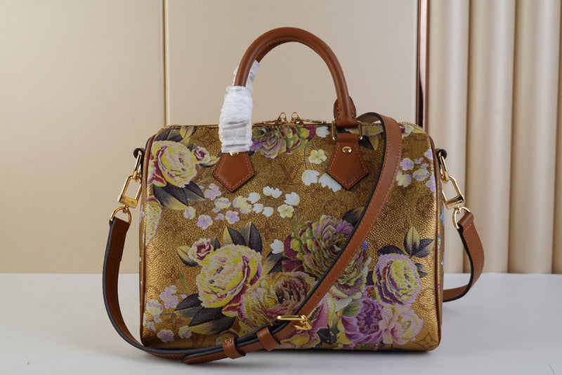MC-LV-Bags-408