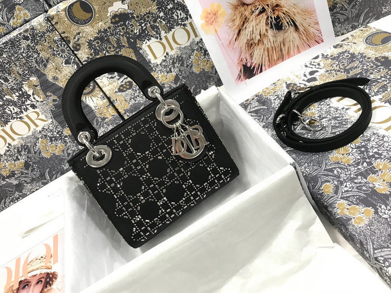 MC-Christian Dior-355