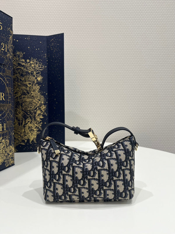 MC-Christian Dior-356