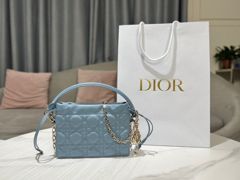 MC-Christian Dior-362