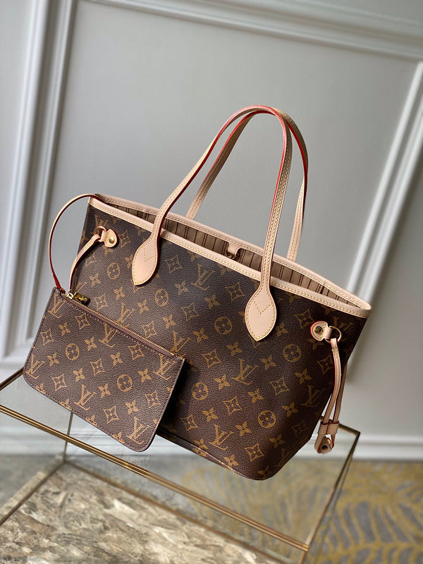 MC-LV-Bags-424