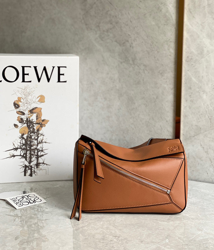 MC-Loewe-097