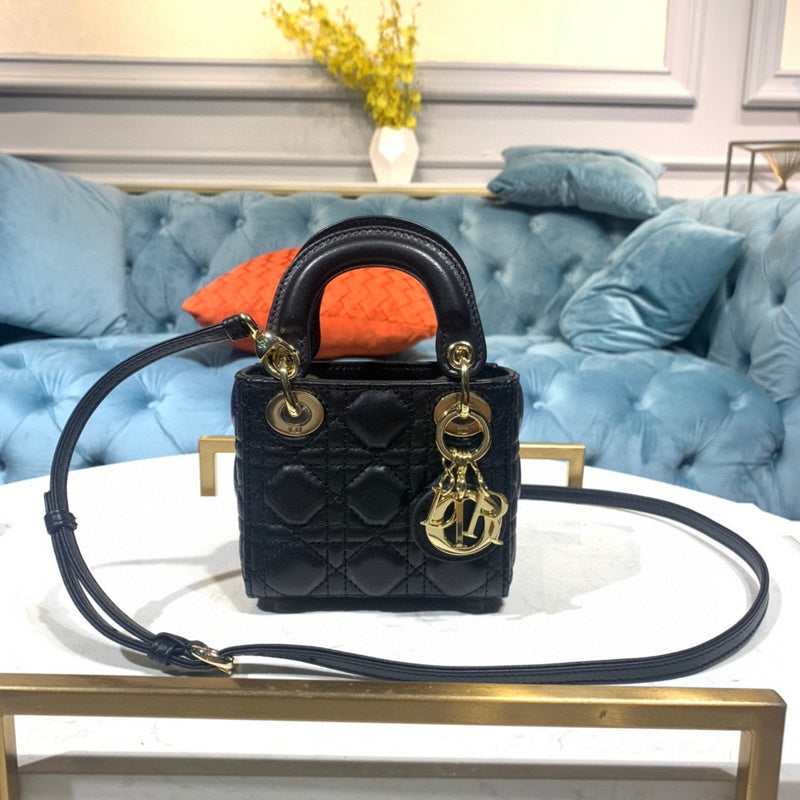 MC-Christian Dior-379