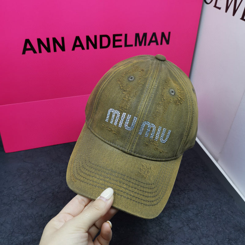 MC-Hats-039