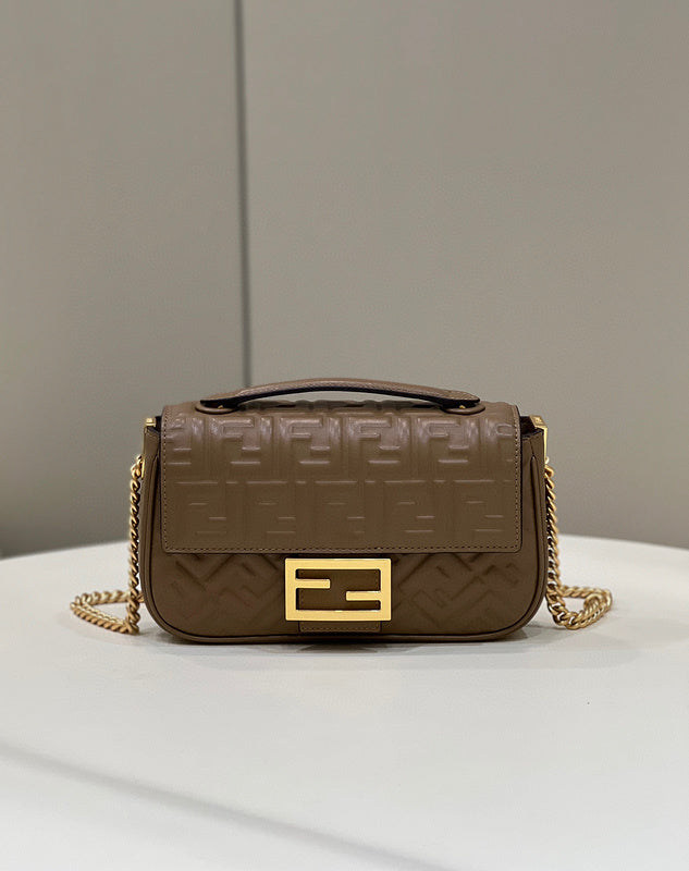 MC-FENDI-429