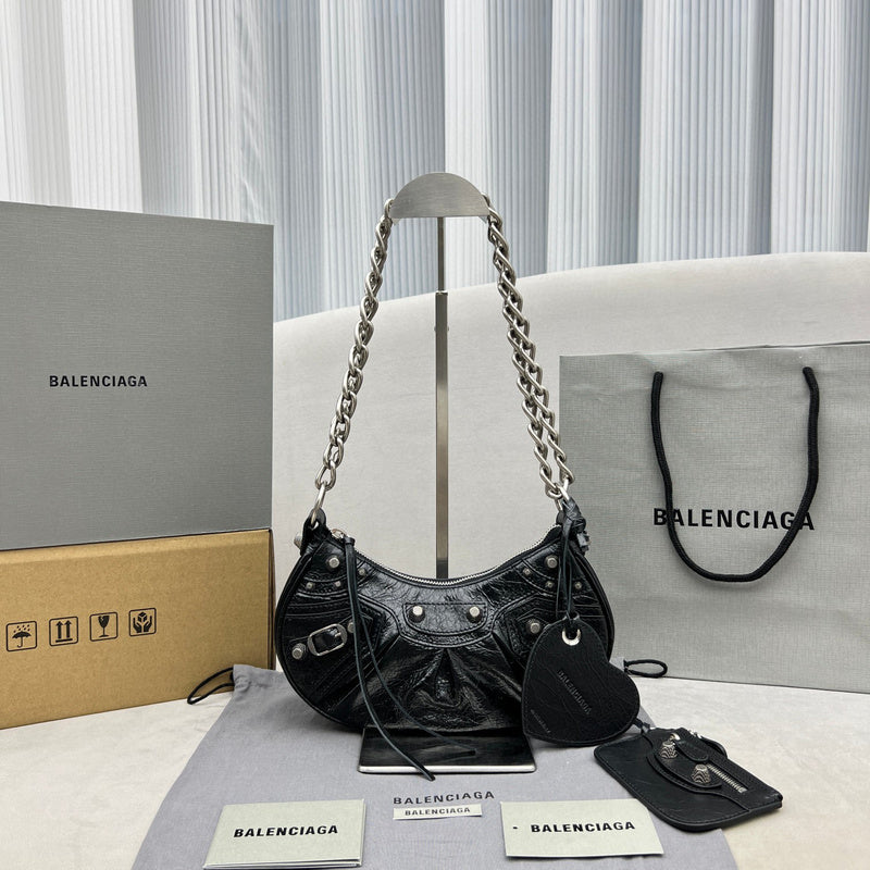 MC-Balenciaga-195