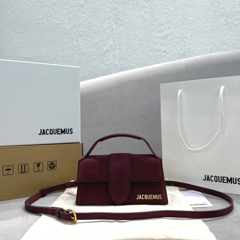 MC-JACQUEMUS-033