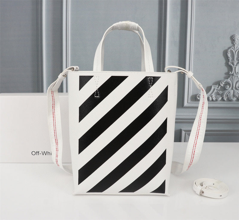 MC-OFF White-058