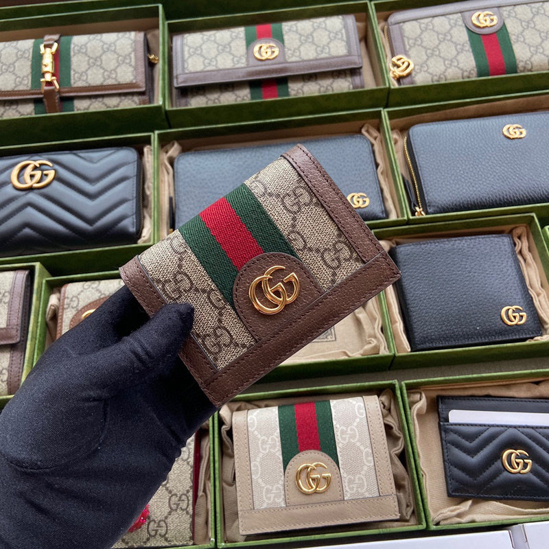 MC-Wallets-082