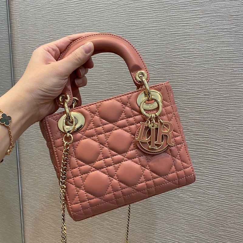 MC-Christian Dior-404