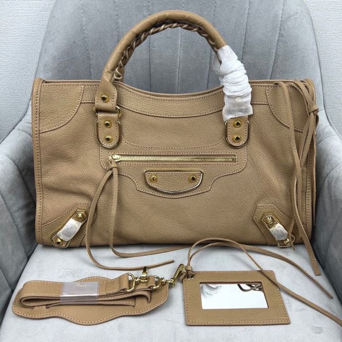 MC-Balenciaga-200