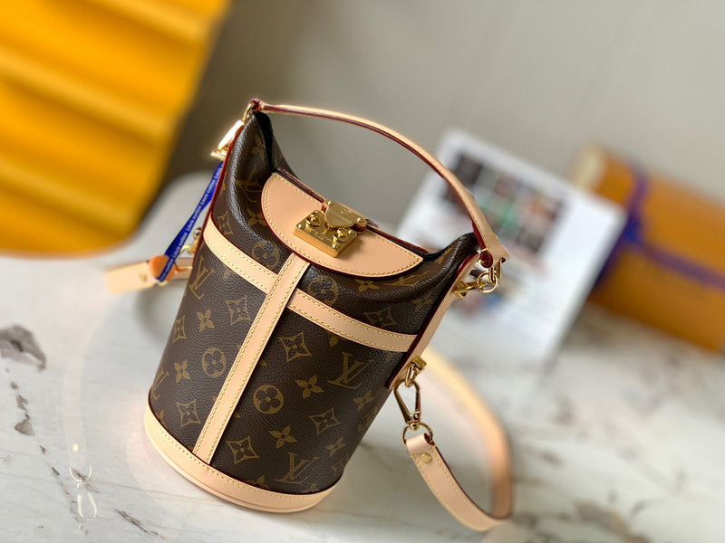 MC-LV-Bags-475
