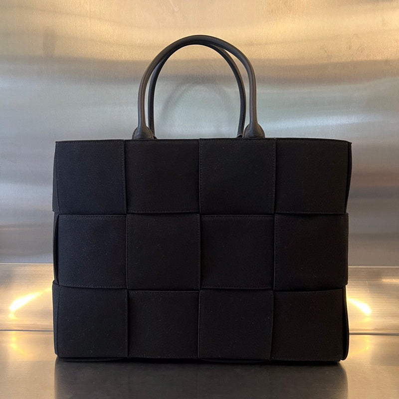 MC-Bottega Veneta-255
