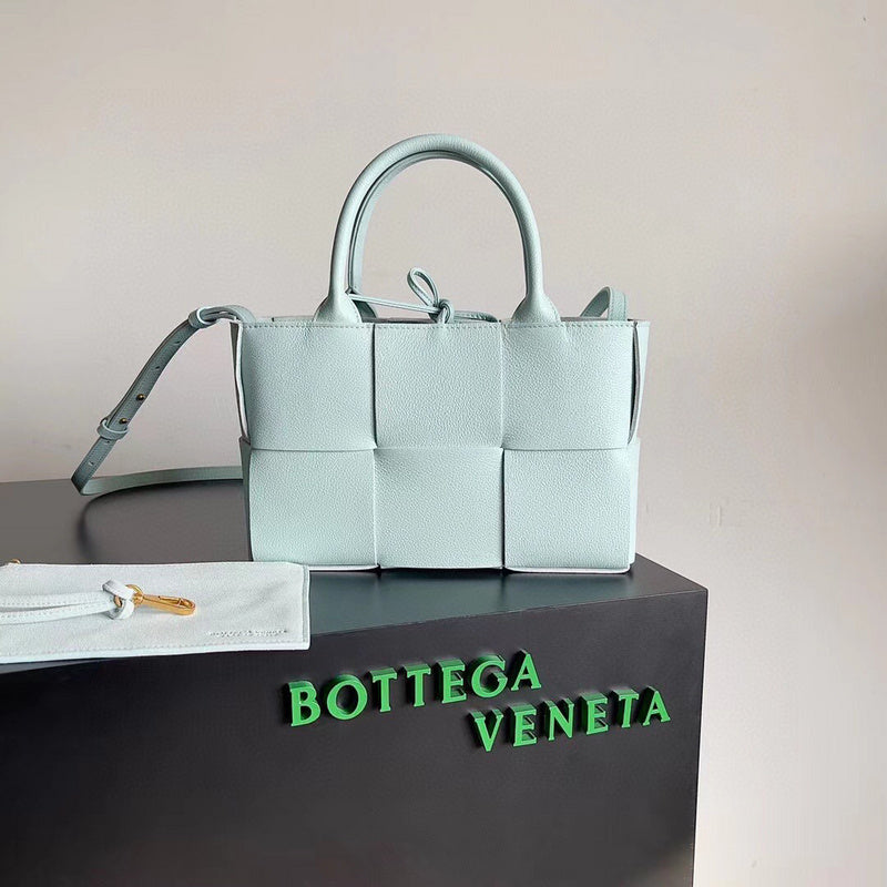 MC-Bottega Veneta-268