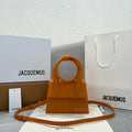 MC-JACQUEMUS-037
