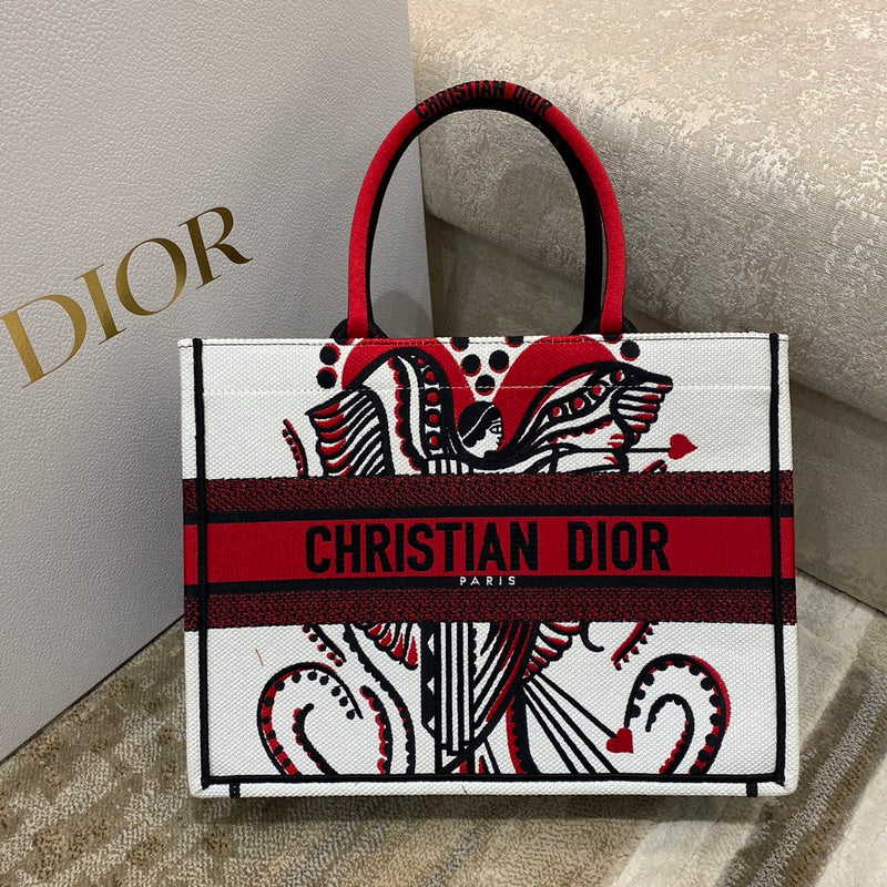MC-Christian Dior-437