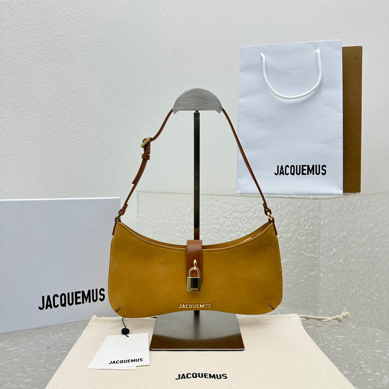 MC-JACQUEMUS-039