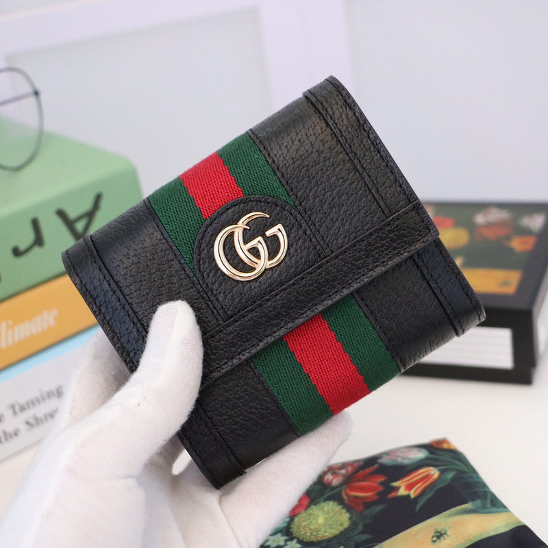 MC-Wallets-090