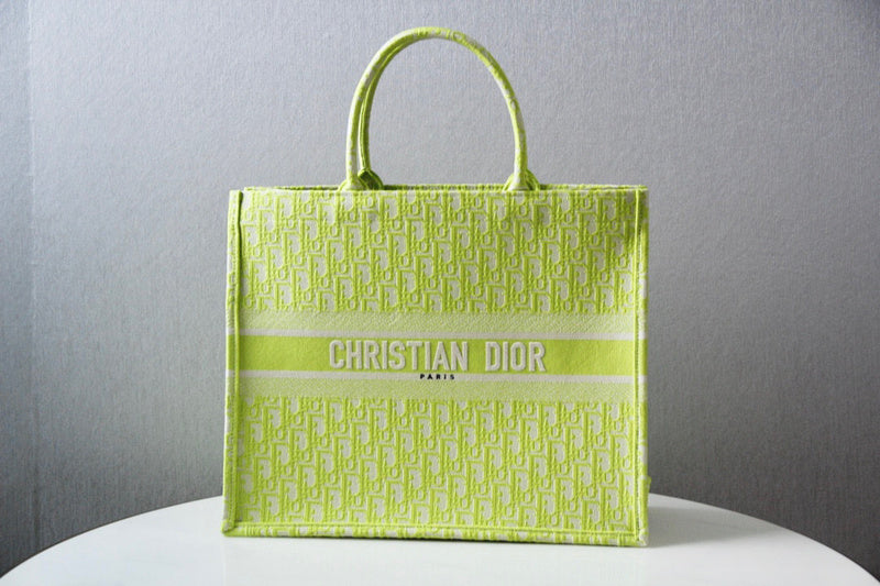 MC-Christian Dior-455