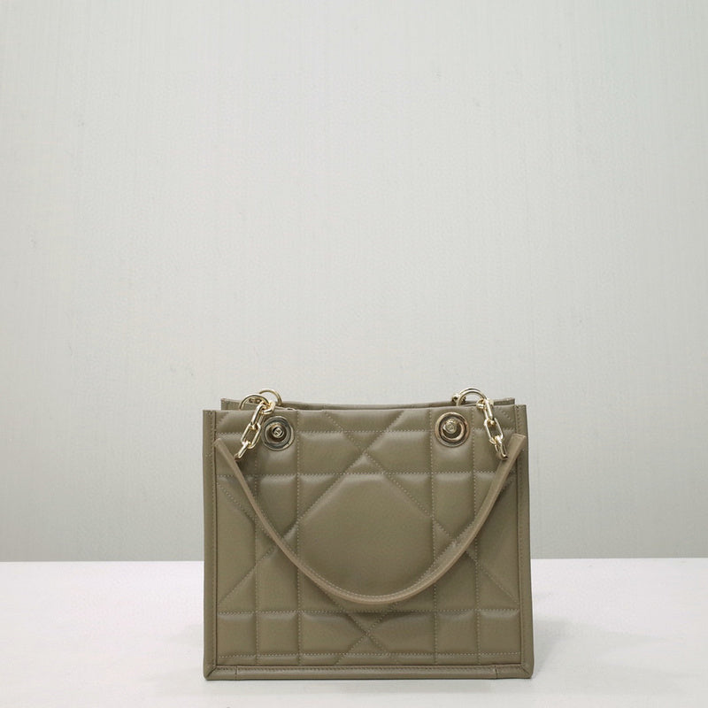 MC-Christian Dior-466