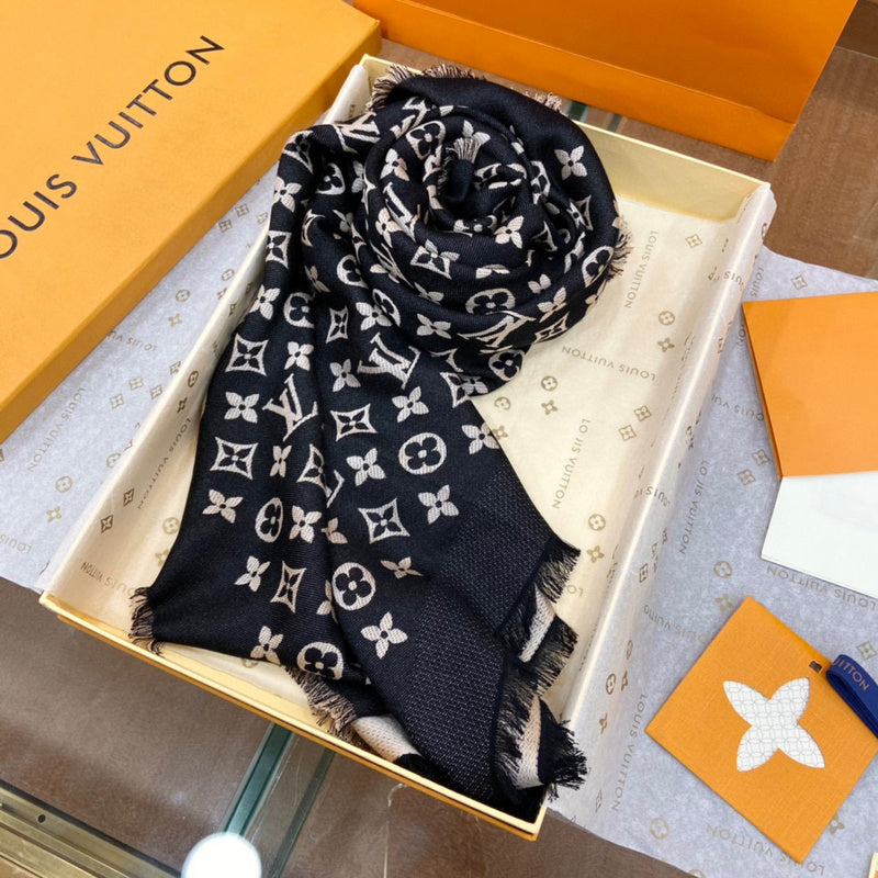 MC-Scarfs-165