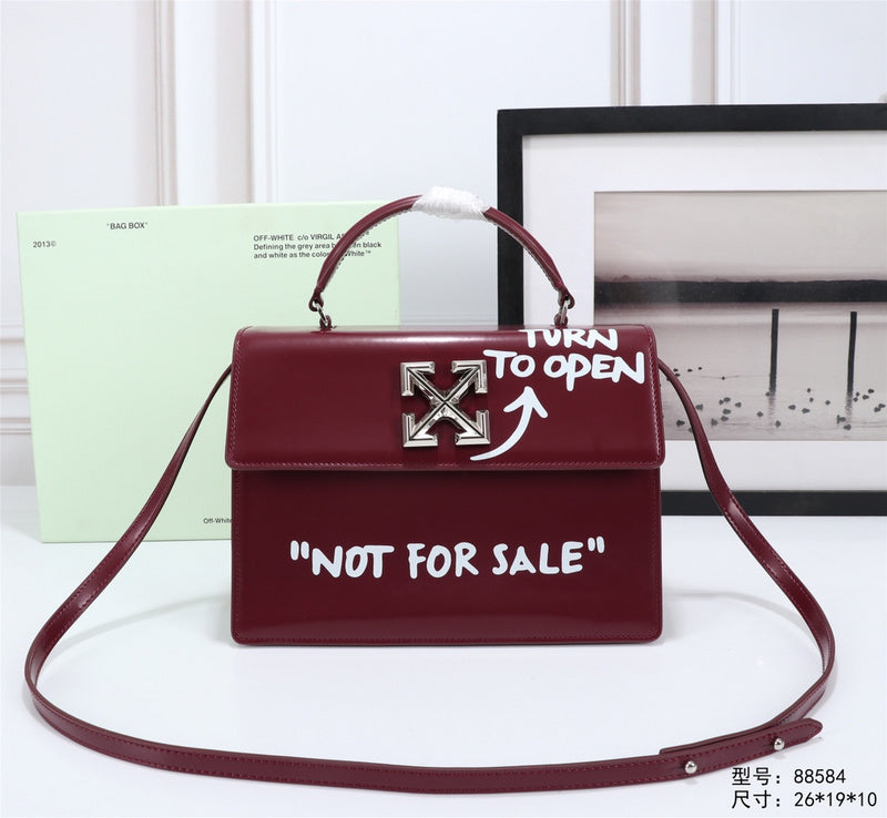 MC-OFF White-071