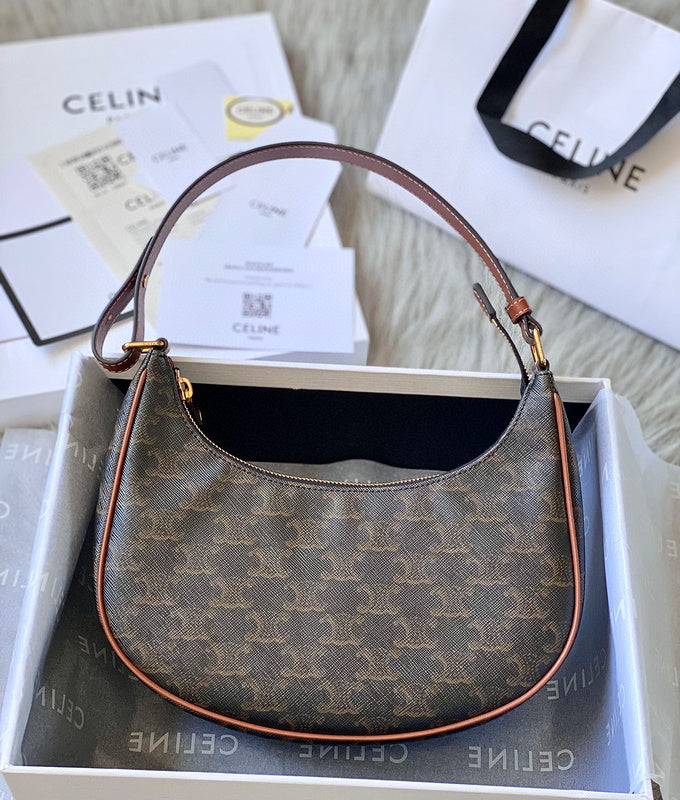 MC-Celine-237