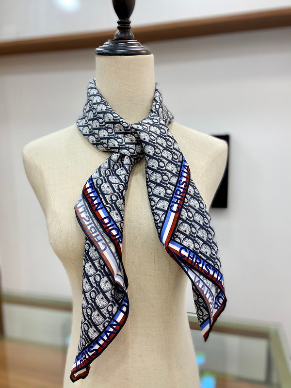 MC-Scarfs-174