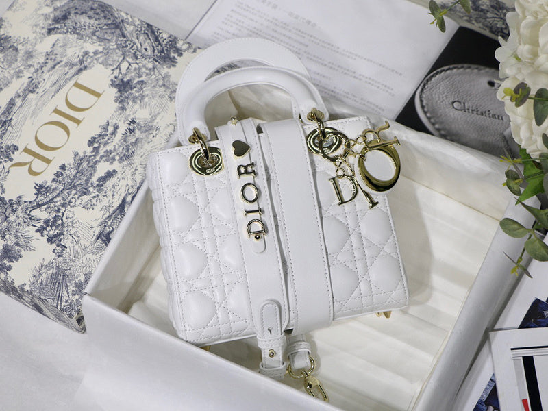 MC-Christian Dior-490