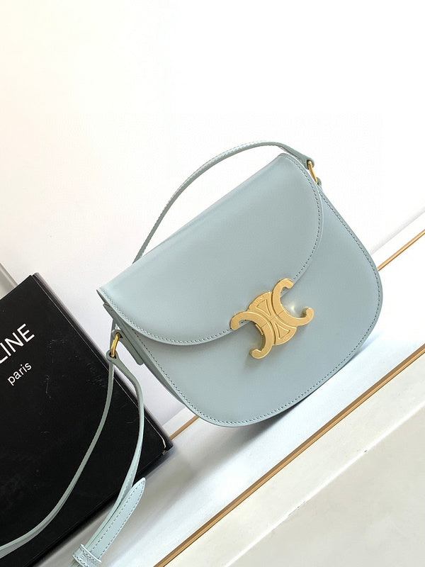 MC-Celine-242